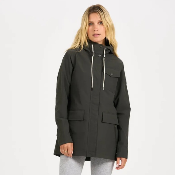 Vuori Jackets & Blazers - NWT Vuori Women’s Palisades Rain Jacket In Dark Oregano